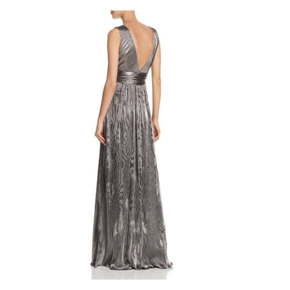 Laundry by Shelli Segal Metallic Gown - Picture 4 of 15